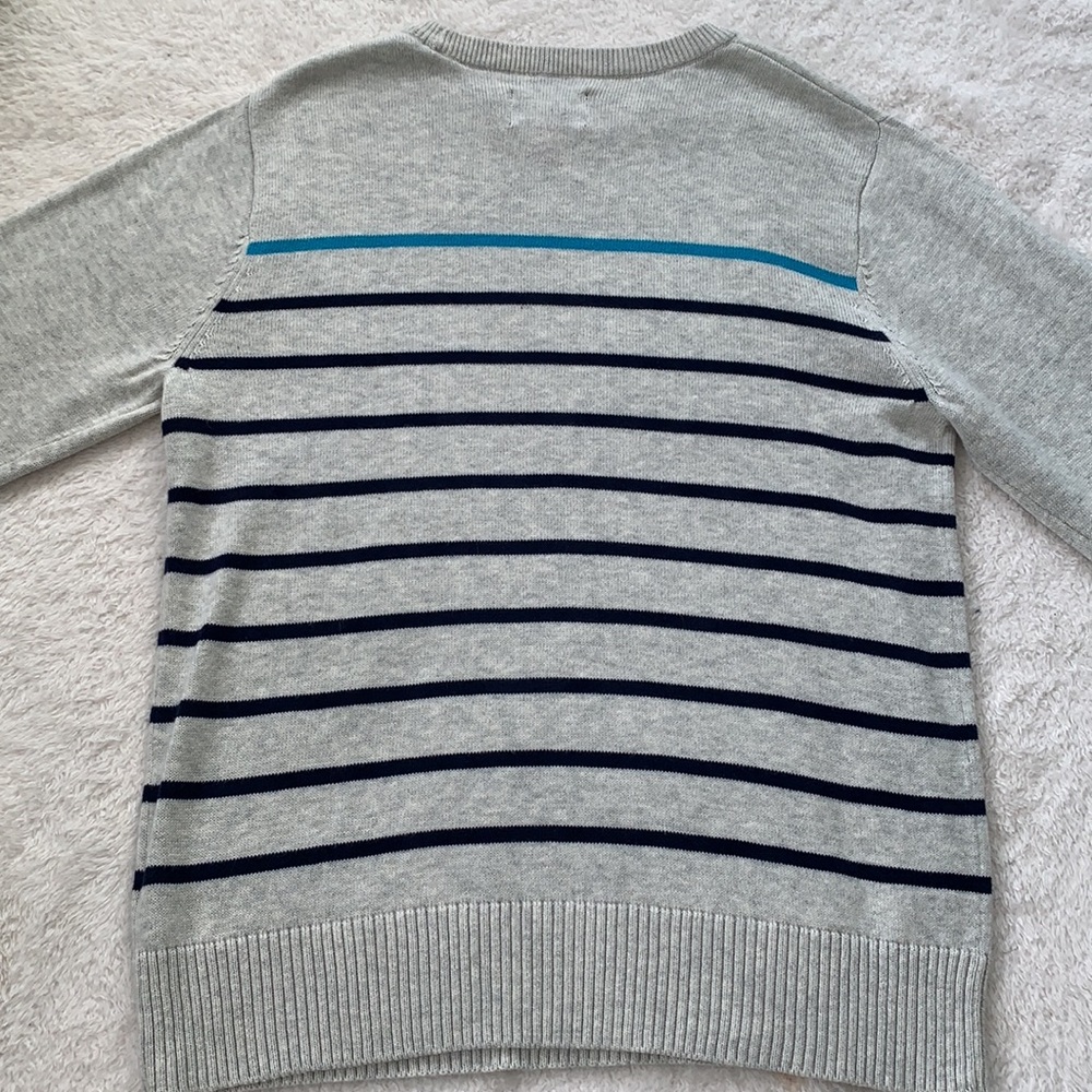 NWT Children’s Place Gray and Blue Striped Crewneck Sweater 7/8 - Picture 7 of 8